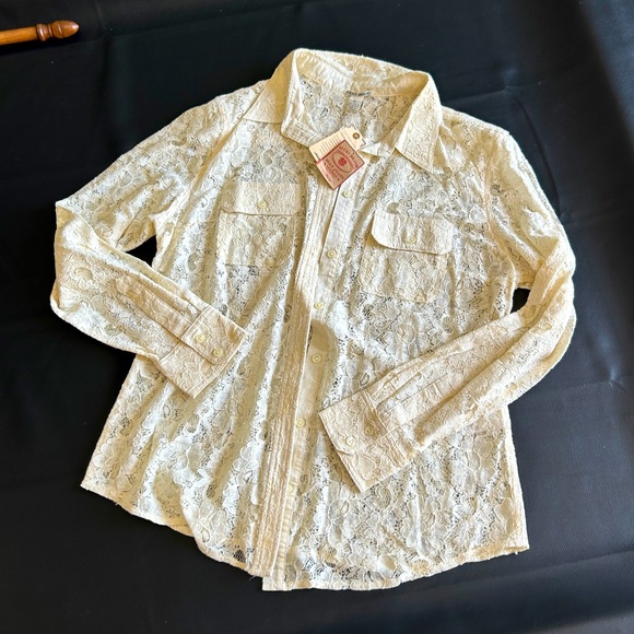 Lucky Brand Lace Top NWT - Picture 2 of 12